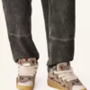 Baskets en daim avec lacets en maille