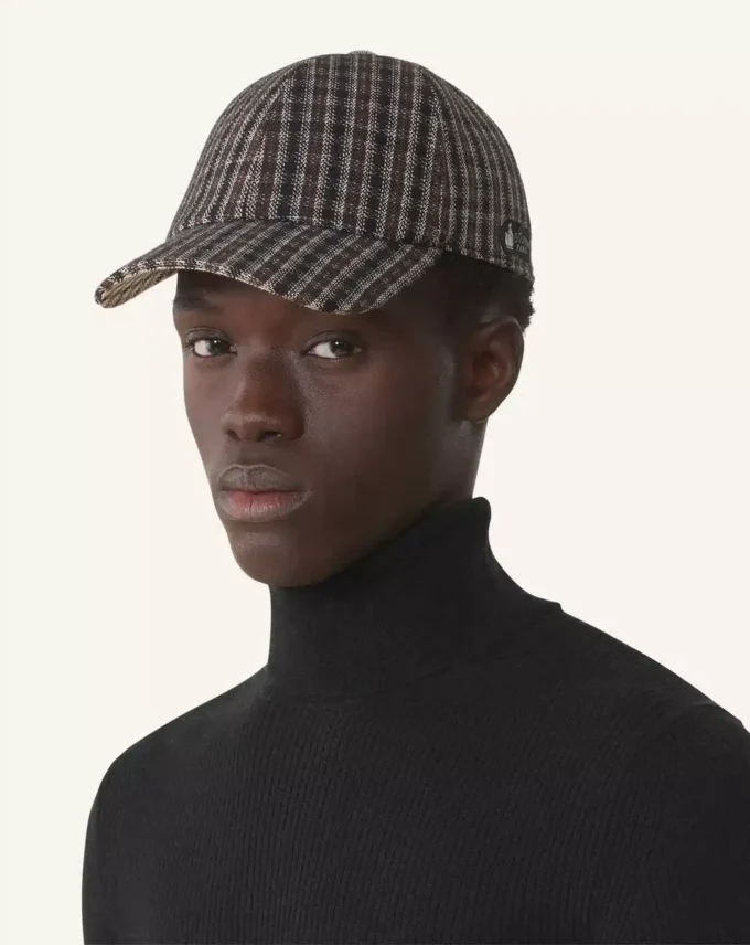 Casquette à carreaux
