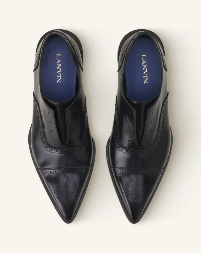 Chaussures brogues Oxford en cuir brillant