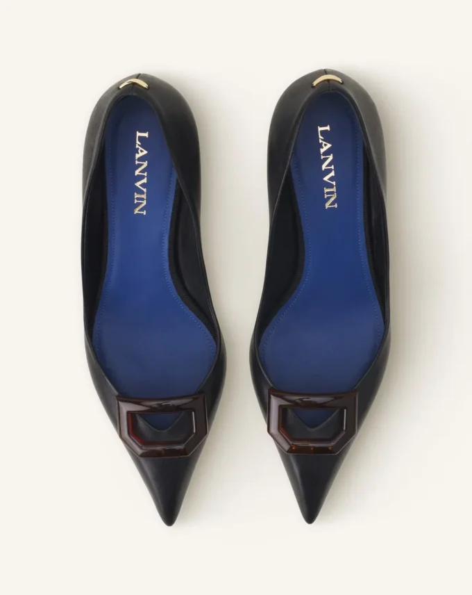 Escarpins en cuir Midnight Step avec boucle