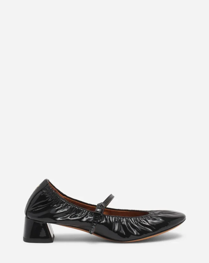 Escarpins à talons Mary Jane en cuir brillant