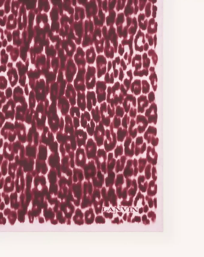 Foulard en soie imprimé léopard