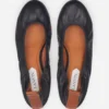 Les ballerines en cuir