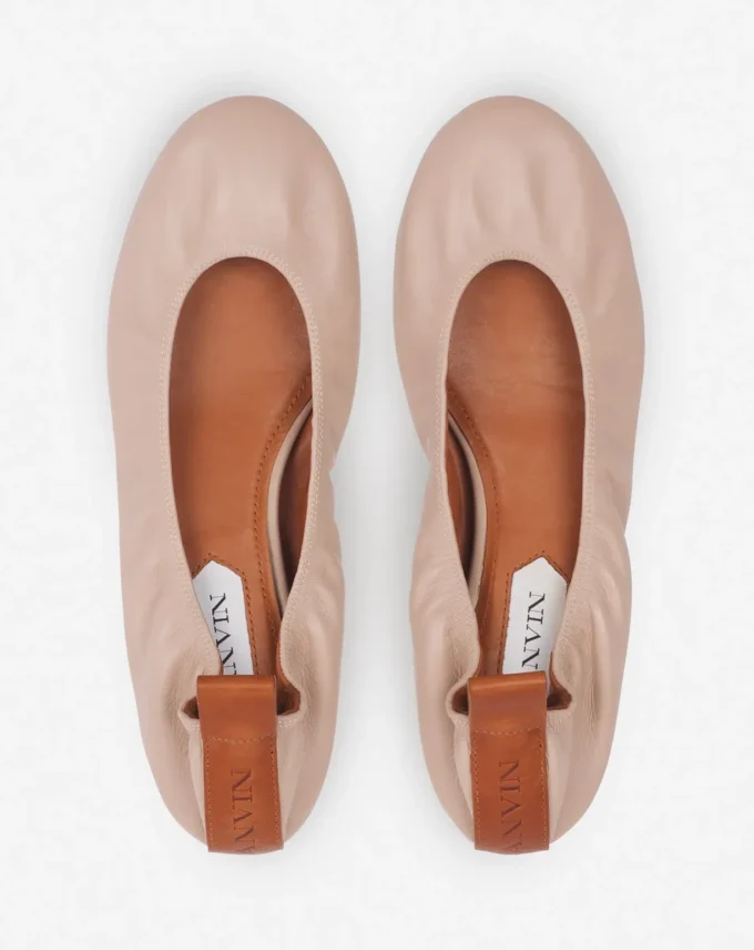 Les ballerines en cuir