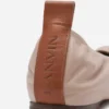 Les ballerines en cuir