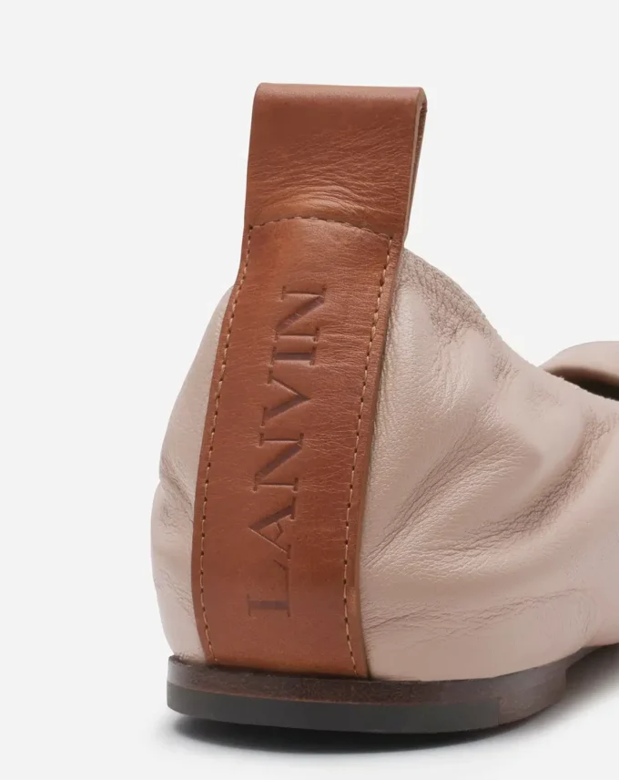 Les ballerines en cuir