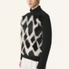 Pull à col roulé en laine et cuir intarsia