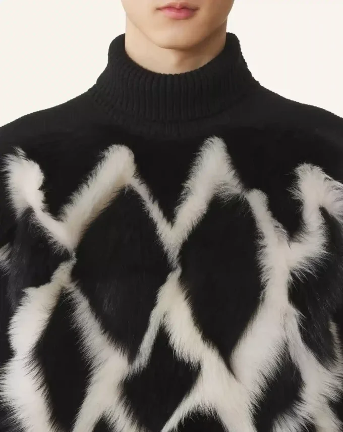Pull à col roulé en laine et cuir intarsia