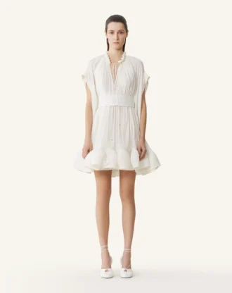 Robe courte en charmeuse