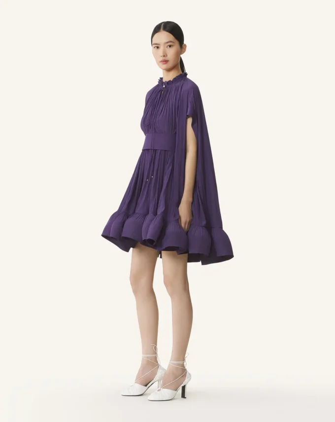 Robe courte en charmeuse