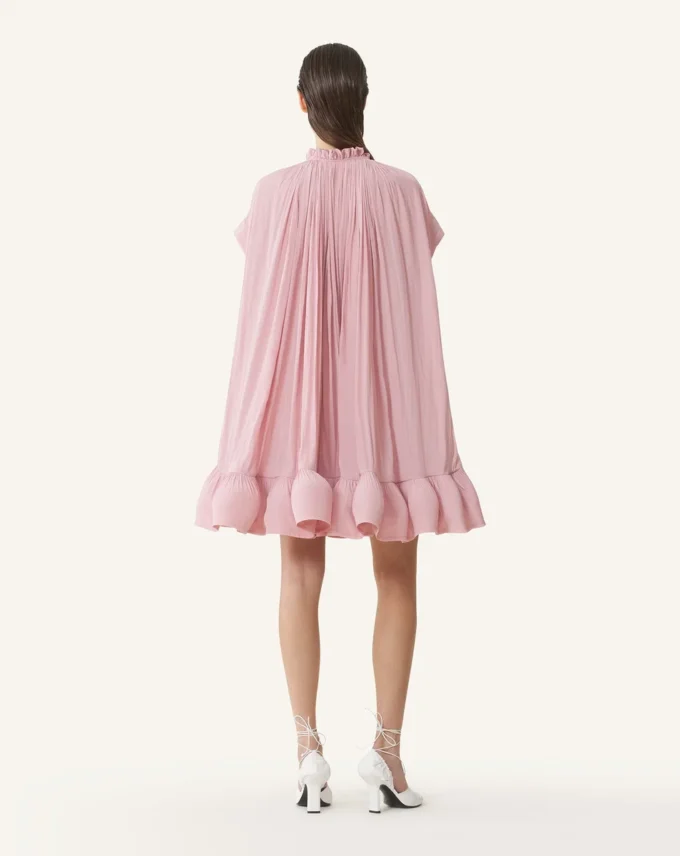 Robe courte en charmeuse