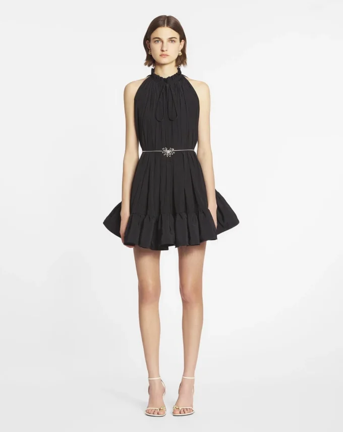 Robe courte à volants