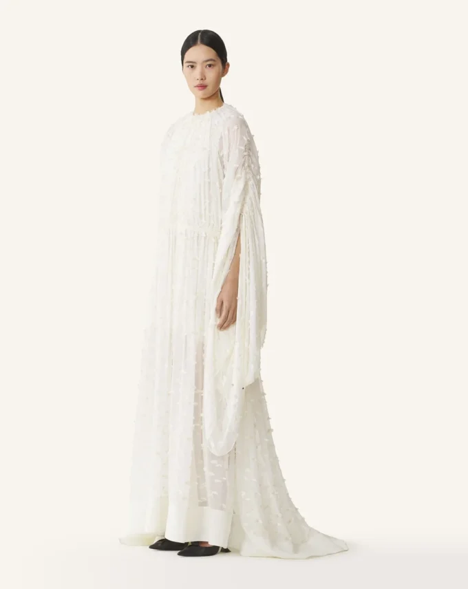 Robe longue en soie plumetis