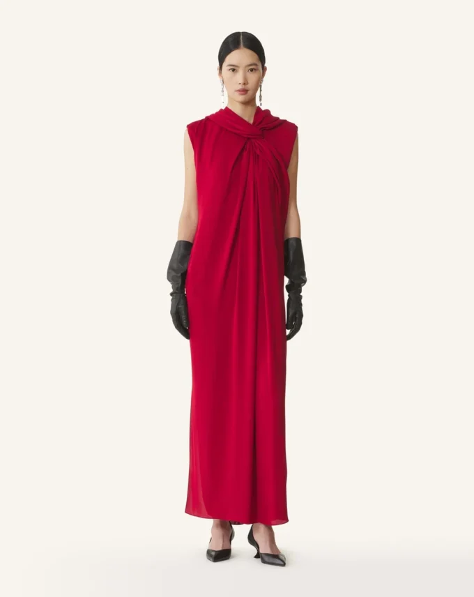 Robe longue nouée en satin