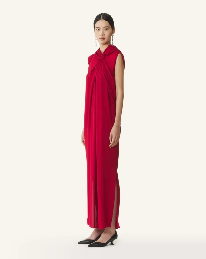 Robe longue nouée en satin