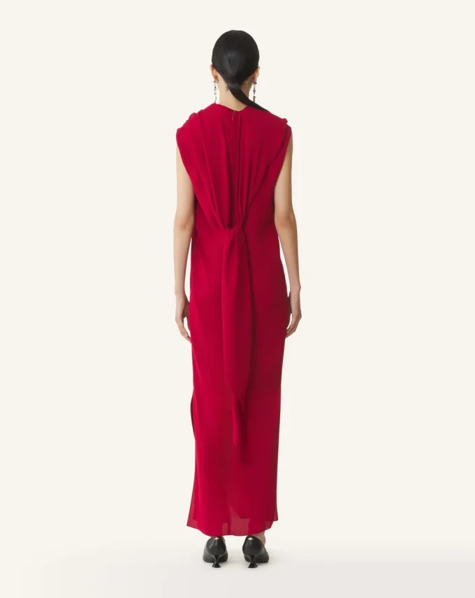 Robe longue nouée en satin