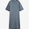 Robe t-shirt en satin