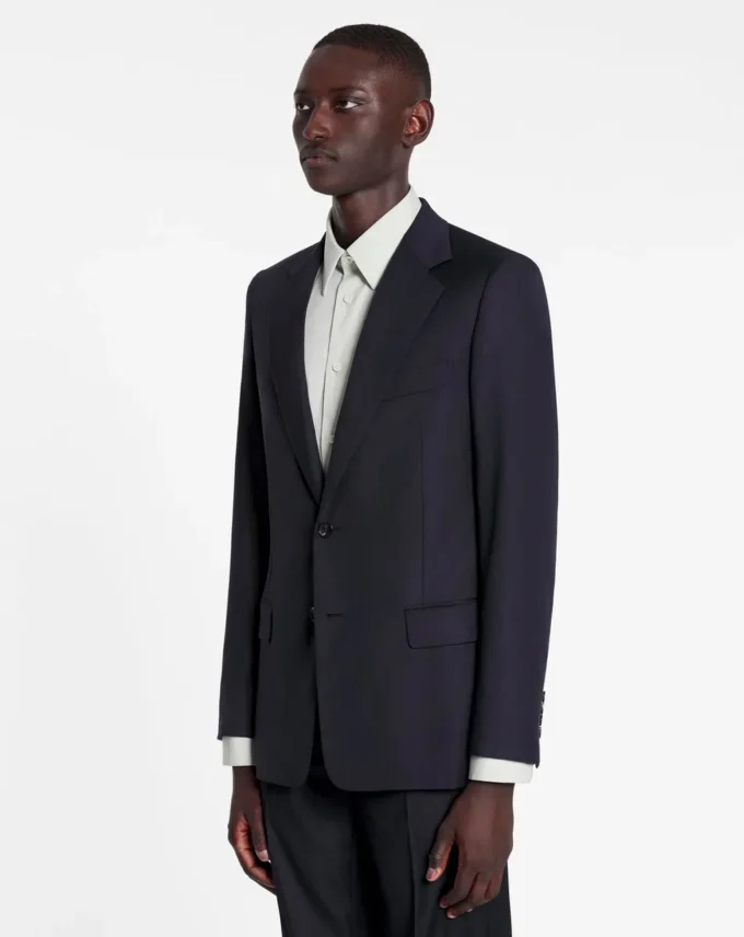 Veste à poches à rabat et boutonnage simple